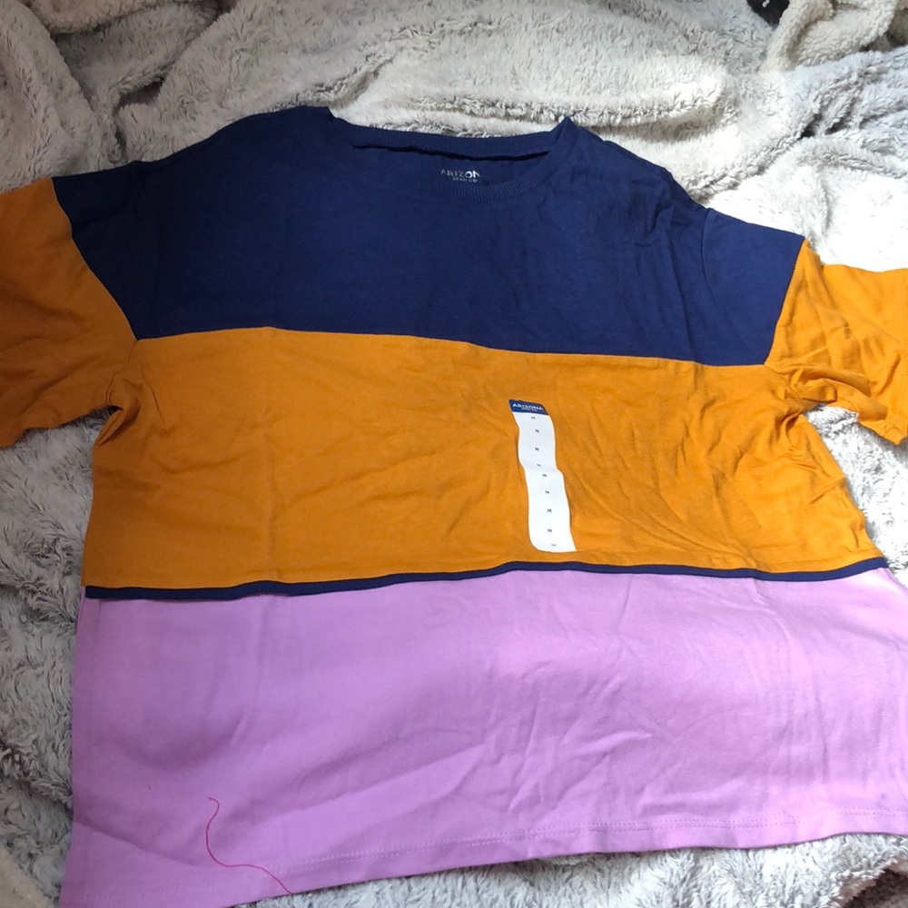 BRAND NEW T-SHIRT DESIGNED BY ARIZONA JEAN CO